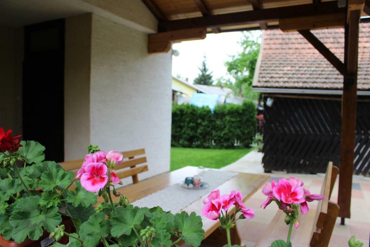 Apartment Paula Слуни Екстериор снимка